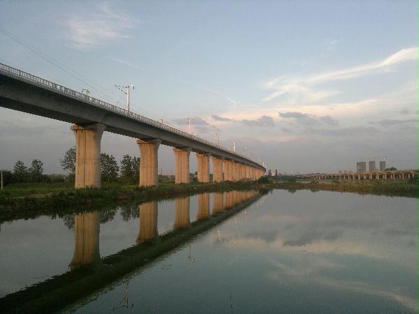 成渝鐵路采用松夏<a href='http://m.ming1688.cn/' target='_blank'><u>空氣彈簧</u></a>